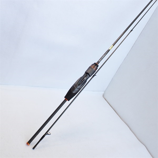２２プレッソエアＡＧＳ６１ＭＬ